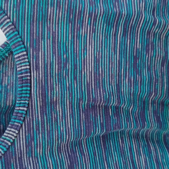 LULULEMON Racerback Tank Top Sz 6 - Picture 3 of 5